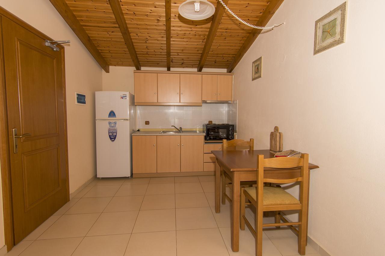 Poseidon Apartments Tolón Eksteriør bilde